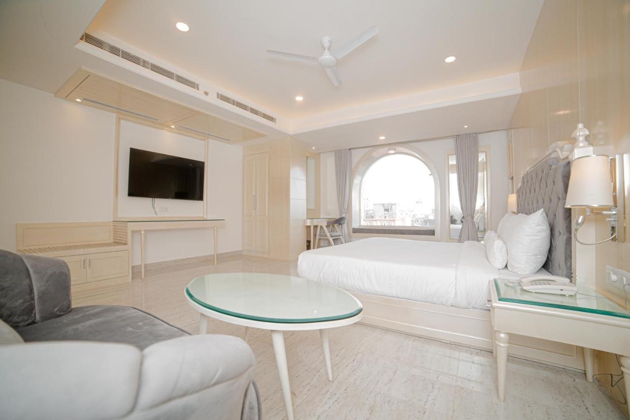Pearl Courtyard Hotel พาราณสี ภายนอก รูปภาพ