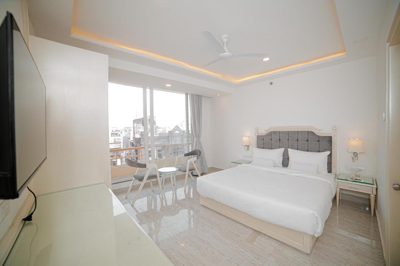 Pearl Courtyard Hotel พาราณสี ภายนอก รูปภาพ
